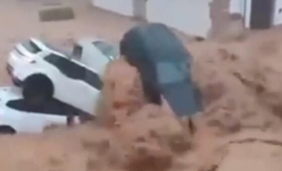 بالفيديو: بلدة إسبانيّة تغرق!