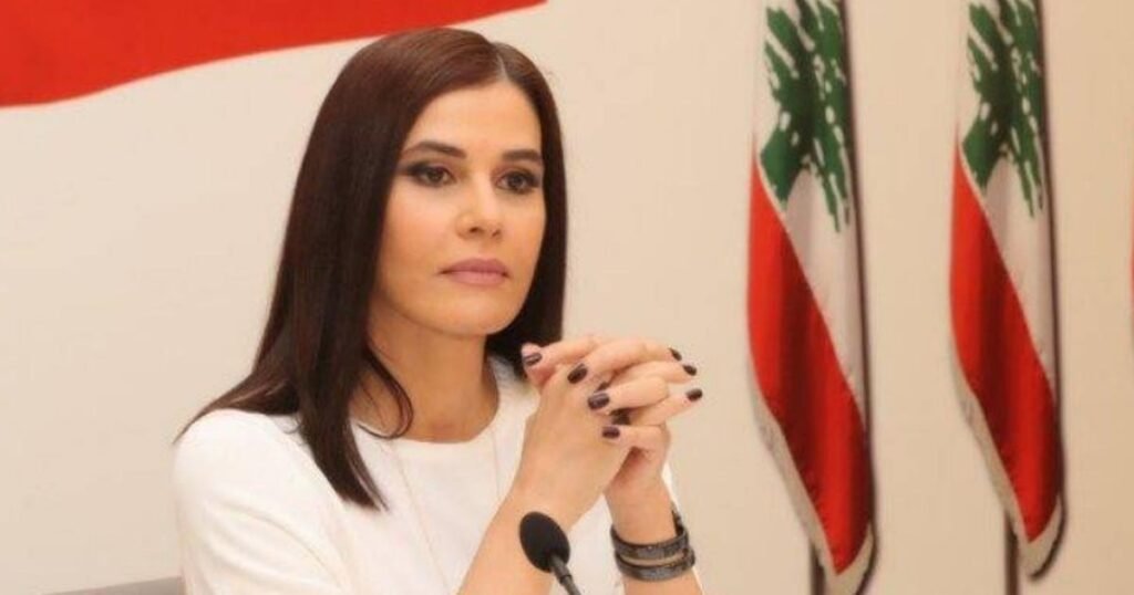 ستريدا جعجع لوزير الزراعة: لشراء 500 ألف صندوق تفاح وتصديرها!