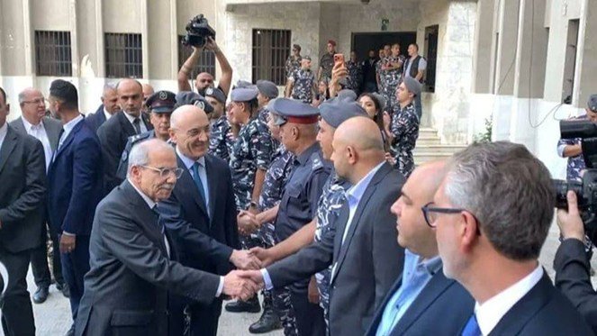 شو الوضع؟ وعود سلام لأهالي النبطية على محك التنفيذ والمطارنة الموارنة ينددون باستمرار الإعتداءات الإسرائيلية