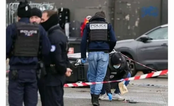 فرنسا توقف 3 أشخاص على صلة بمشتبه به في هجوم أوقع قتيلاً و5 جرحى