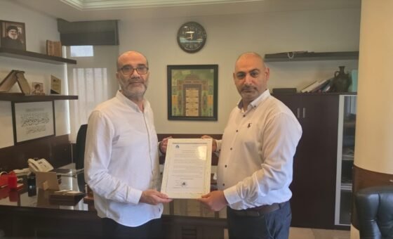 لقاء بين “صدى الضاحية” وبلدية حارة حريك تأكيدًا على الشراكة وتعزيز العمل الإعلامي المحلي
