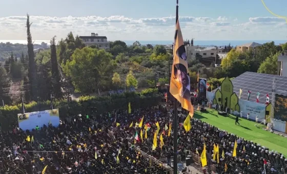 الجنوبيون في الذكرى الثانية لاستشهاد السيد نصر الله والسيد صفي الدين: وفاء وتجديد للعهد