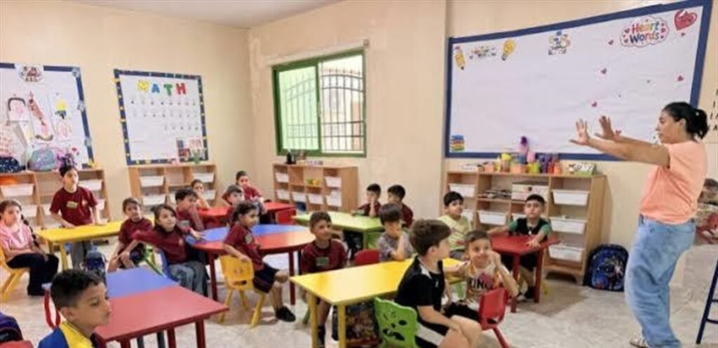 عام دراسي بـ3 صور متناقضة: مصدر تربوي يحذّر من الأسوأ!
