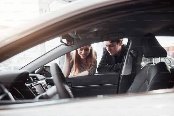 احذروا ترك مقتنياتكم في السيارات… ماذا كشفت التحقيقات؟