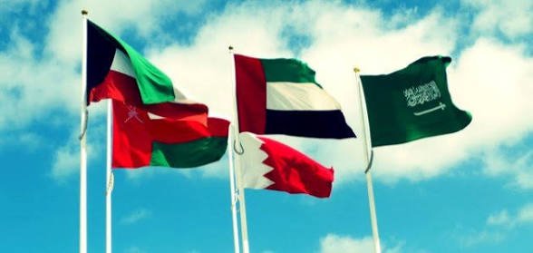 نصيحة الى الأشقاء في الخليج