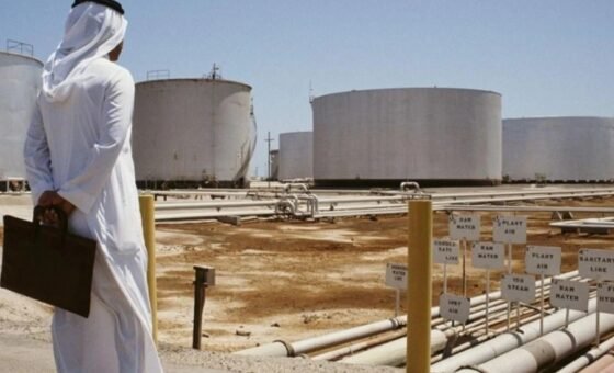 فاتورة التصعيد مع اليمن: السعودية تُخاطِر باقتصادها