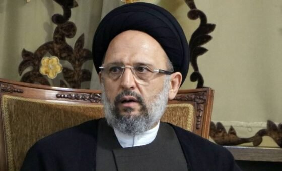 السيد فضل الله محذّراً من الفتنة الداخلية: لا خيار للبنانيين سوى الوحدة