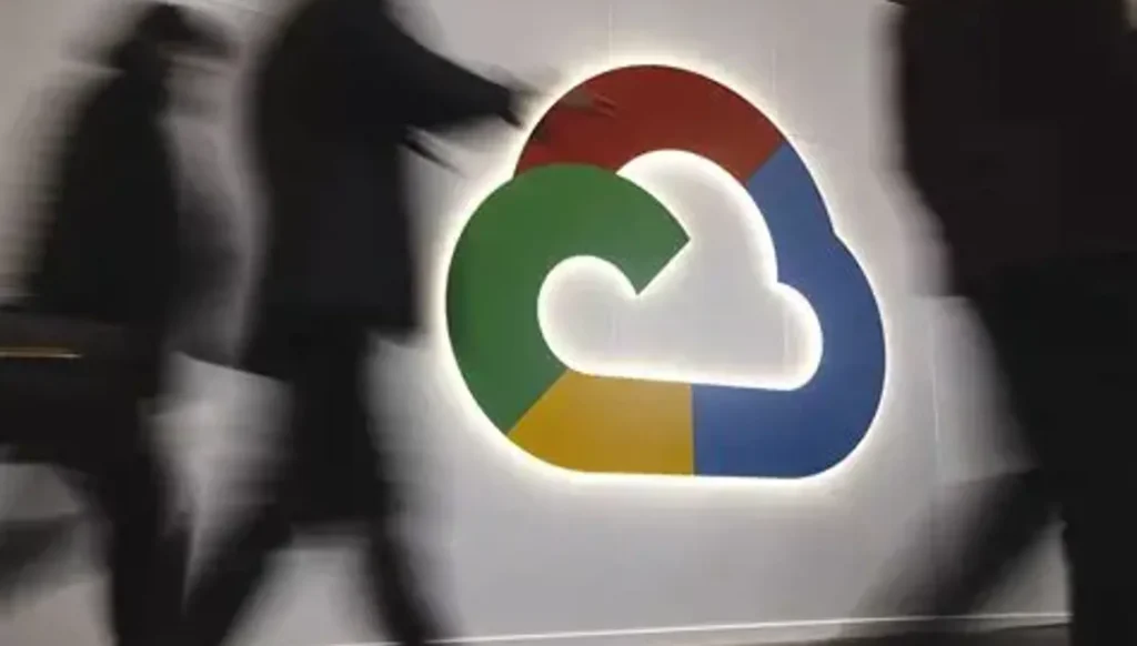 شعار غوغل كلاود المرتبط بالعطل الذي أثر على الخدمات المصرفية والرقمية في بريطانيا